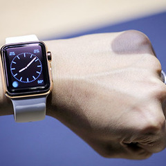 В России стартовали продажи умных часов Apple Watch