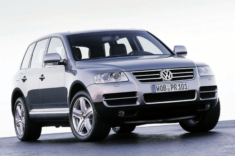 В России до конца лета снижены цены на Volkswagen Touareg