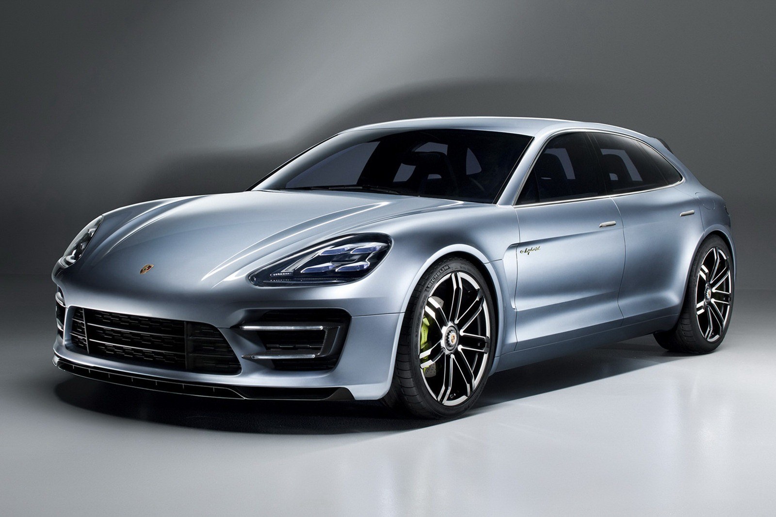 Рассекречен интерьер новой Porsche Panamera