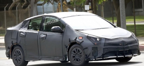 Новое поколение Toyota Prius заметили на финальных тестах