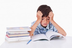 От школьных занятий у детей болит голова — Ученые