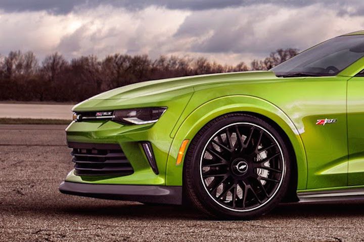 Компания «Chevrolet» объявила цены на новый «Camaro» 2016