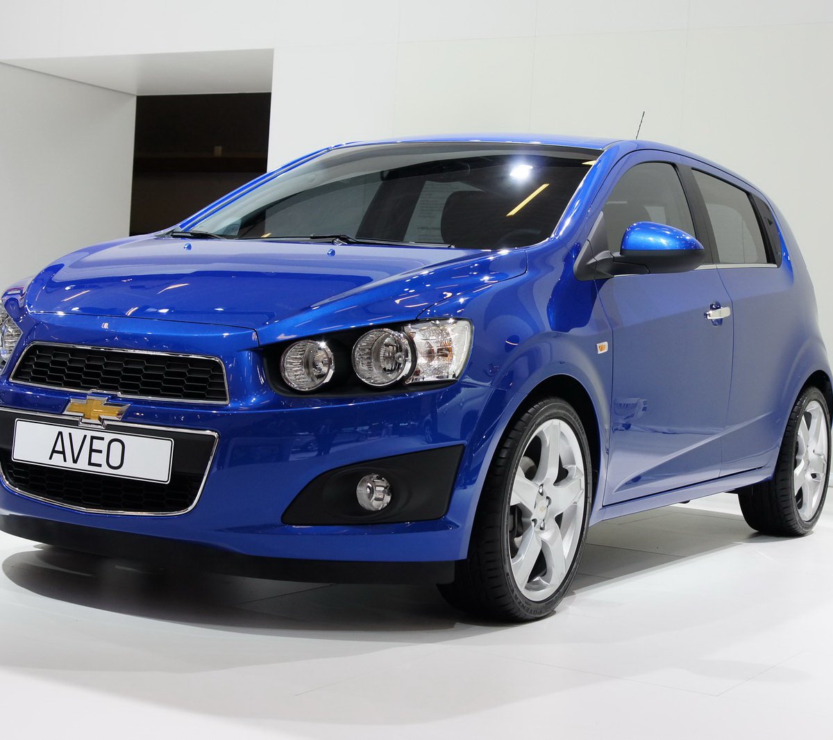 Появились первые снимки российской версии Chevrolet Aveo