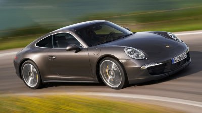 Гибридный Porsche 911 выйдет в 2018 году