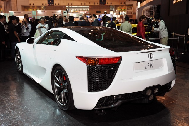 Преемник Lexus LFA получит 800-сильную гибридную установку