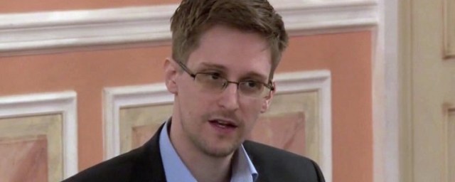 Сноуден рассказал, что может прекратить слежку властей за людьми