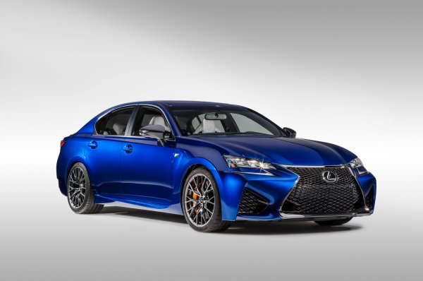 Lexus презентовал купе «Lexus RC Coupe» 2016 модельного года