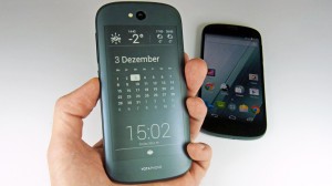 YotaPhone 2 появился в продаже в салонах «Мегафона»