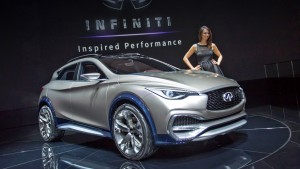 Экстерьер новенького хэтчбека Infiniti Q30 - шпионские фото