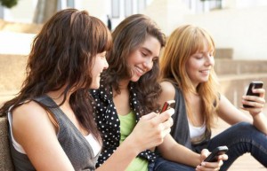 Психологи: смартфоны мешают студентам учиться