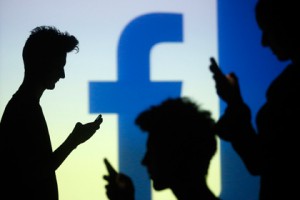 Facebook создаст музыкальный сервис