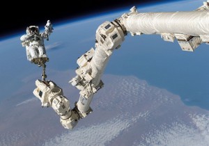 На МКС проведут эксперимент по управлению с орбиты роботами на Земле