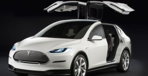 В сети появилась информация о дате выхода Tesla X в Китае