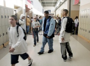 Социологи: Массовые убийства в школах являются «заразными»